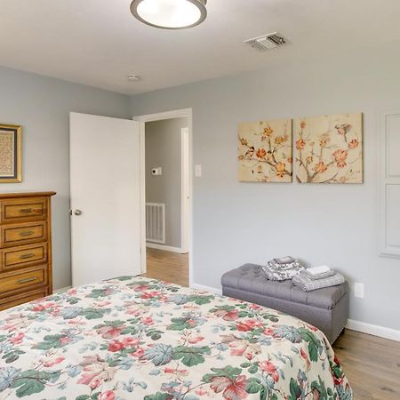 Cozy Shenandoah Home Less Than 2 Mi To The Woodlands Mall! Εξωτερικό φωτογραφία