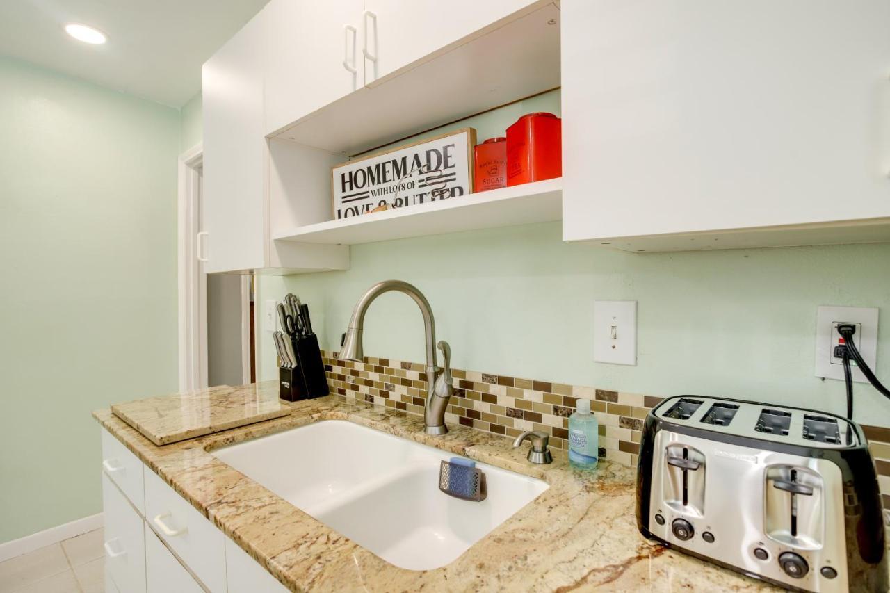 Cozy Shenandoah Home Less Than 2 Mi To The Woodlands Mall! Εξωτερικό φωτογραφία